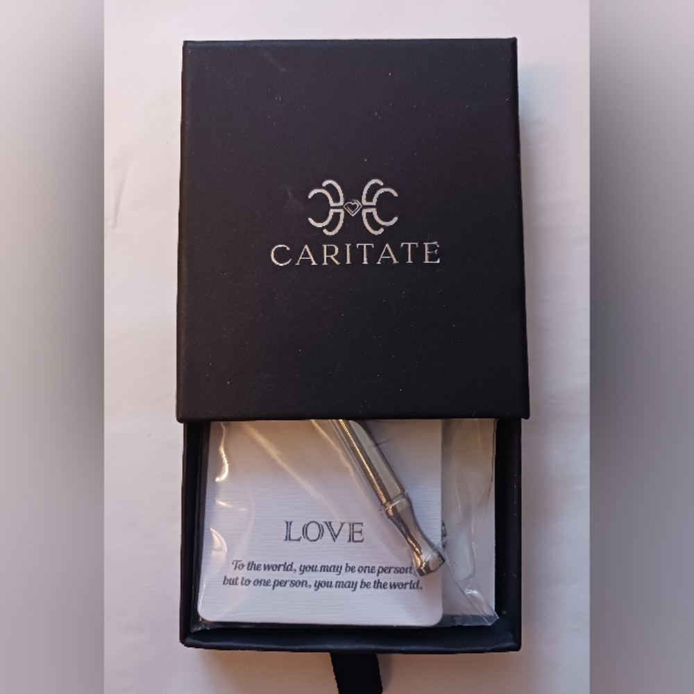 Silver Love Necklace Pendant - Silver